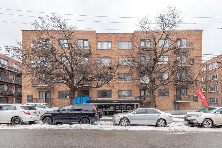 4850 Bourret